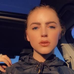 Meet your Posher, Auna